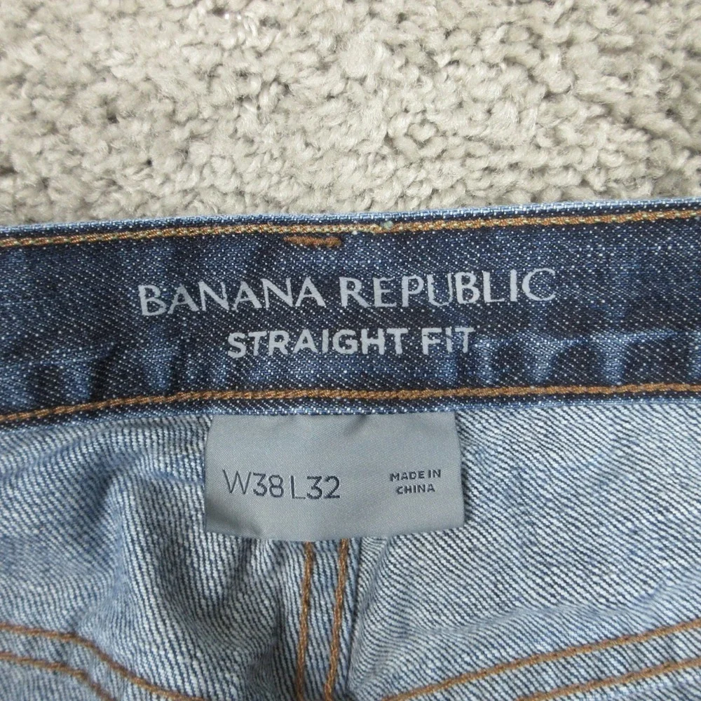 Banana Republic Jeans Mens 38x32 Blue Regular Straight Faded Whisker Denim Pants